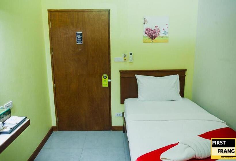 Номер Стандарт, First And Frang Hotel   Koh Phangan