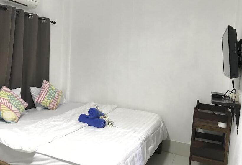 Номер Стандарт, Miss Hong House