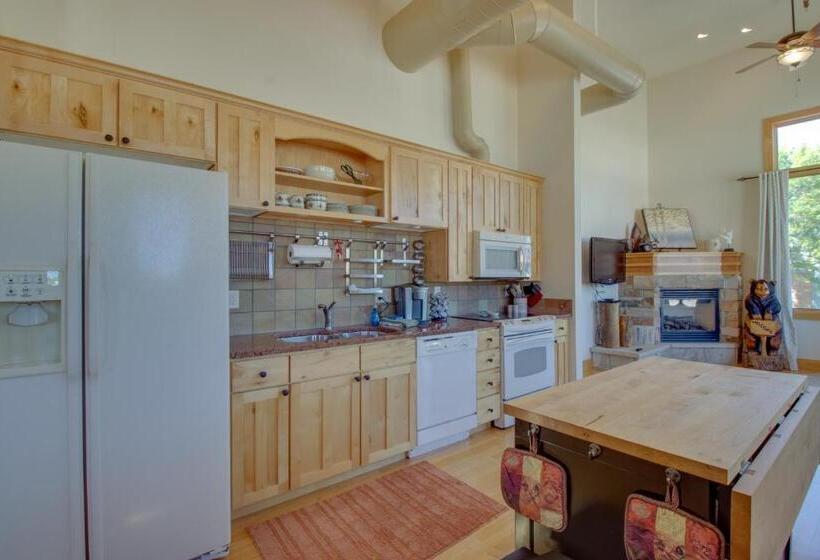 Апартаменты 1 Спальня, Loft Of Estes Park   Permit #6059