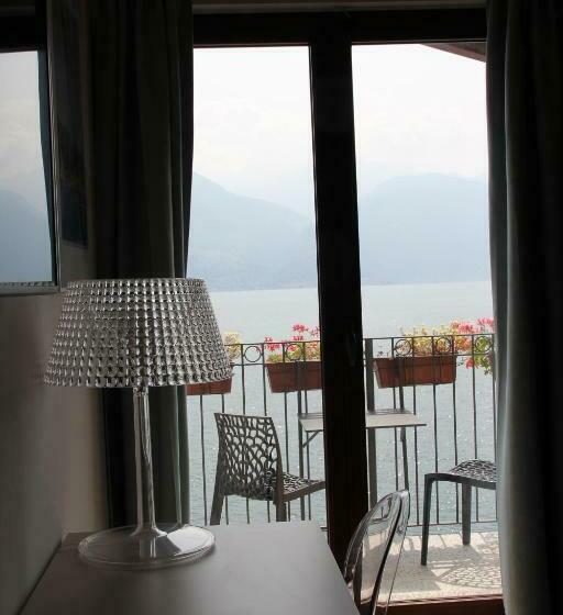 Номер Стандарт Вид на Озеро, Foresteria Lago Di Como