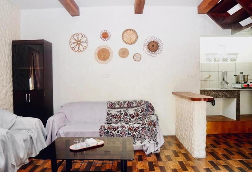 ویلای 3 خوابه, Flower Garden Resort