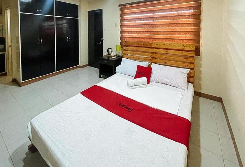 Номер Стандарт, Reddoorz @ Cion Suites Mintal Davao