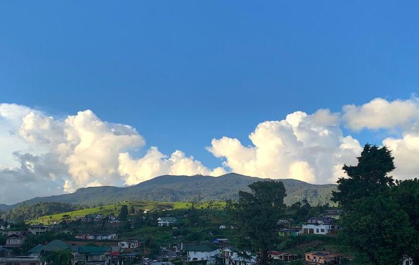 Номер Стандарт Вид на Горы, Caroline Villa, Nuwara Eliya
