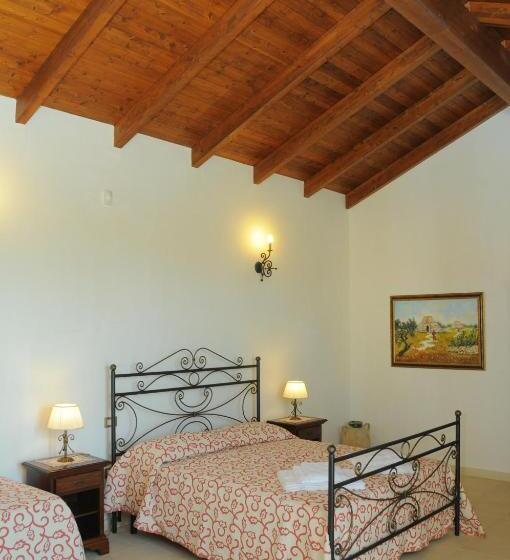 Четырехместный Номер Стандарт Вид на Сад, Agriturismo Masseria Quaremme