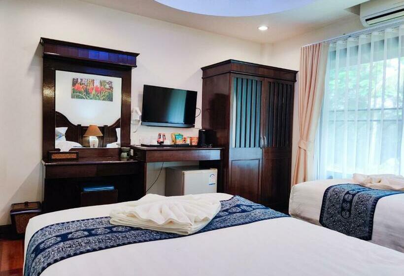 Номер Deluxe, Nan Bluesky Resort And Spa