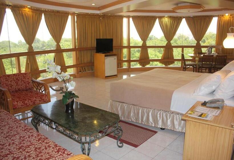스위트, Elegant Circle Inn