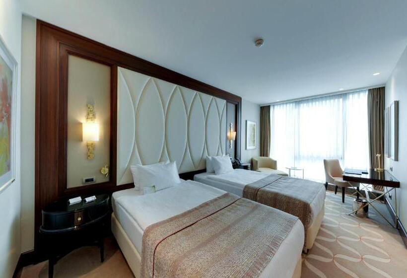 スーペリアールーム, Elite World Grand Istanbul Basin Ekspres