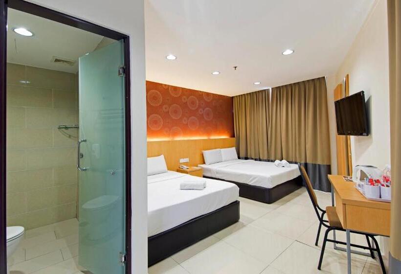 Президентский Люкс, Signature Hotel Puchong By Easy Nap