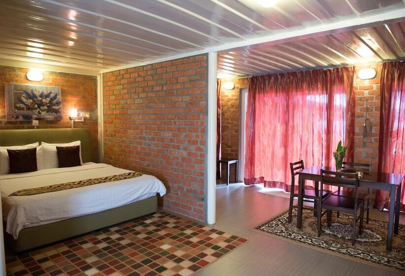 Номер Deluxe, The Ocean Residence Langkawi