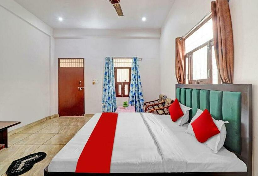 Трехместный Номер Классика, Oyo Flagship 81170 Choice Guest House