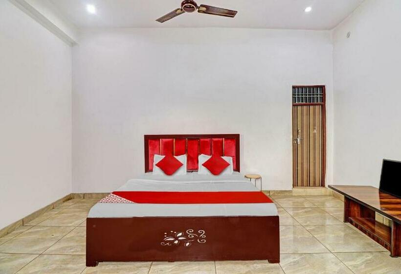 Трехместный Номер Классика, Oyo Flagship 81170 Choice Guest House