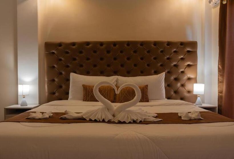 اتاق سوپریور با چشم‌انداز استخر, The Mayana Resort