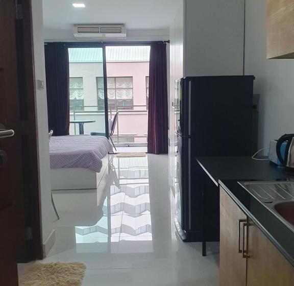 Номер Стандарт, Neo2 Condo Jomtrin Beach