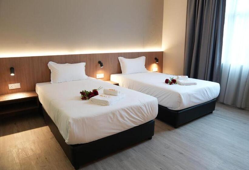 Номер Deluxe, Roxy Hotel Aiman