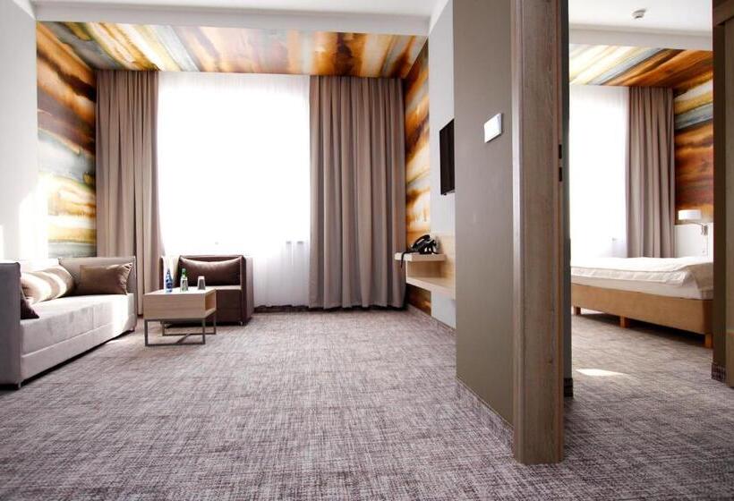 سوییت, Park Hotel & Restauracja Browar Brzeg