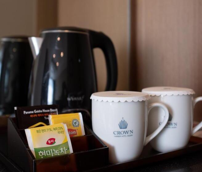 Полулюкс Вид на Город, Crown Harbor Hotel Busan