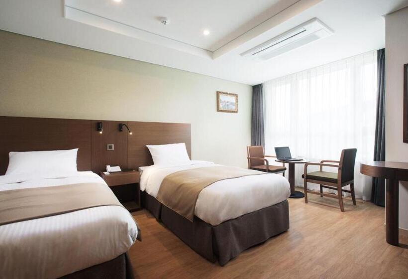 Представительский номер с видом, Crown Harbor Hotel Busan