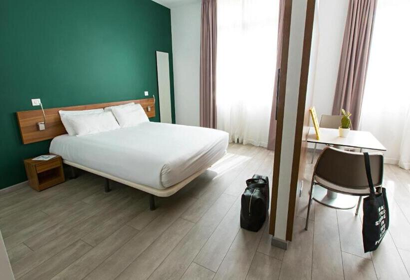 Студия Deluxe, The Social Hub Paris La Défense