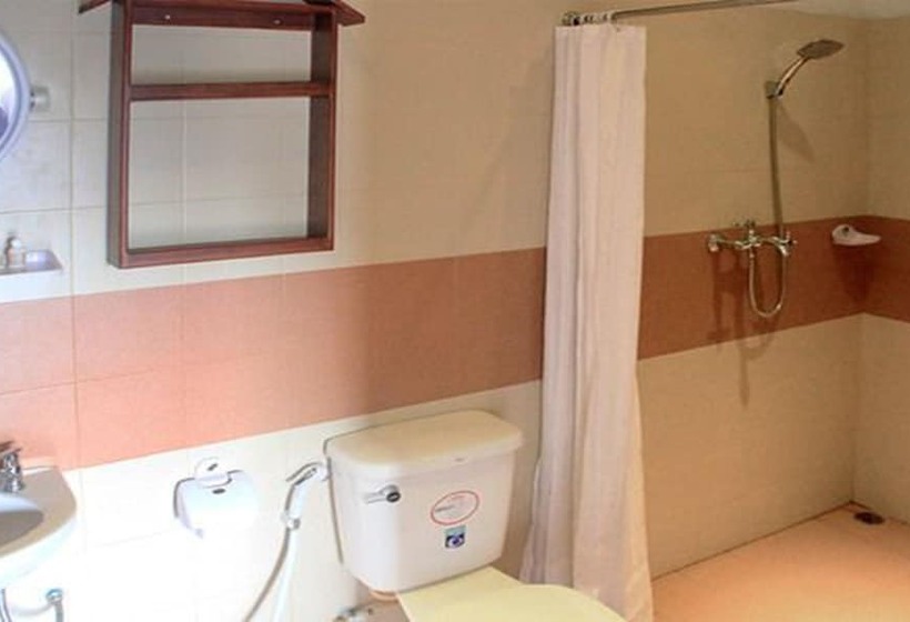 Номер Стандарт Трехместный, Dp Guesthouse