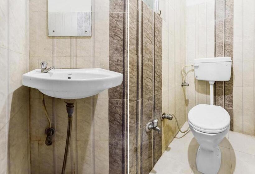 Трехместный Номер Классика, Spot On Hotel Suraj Palace