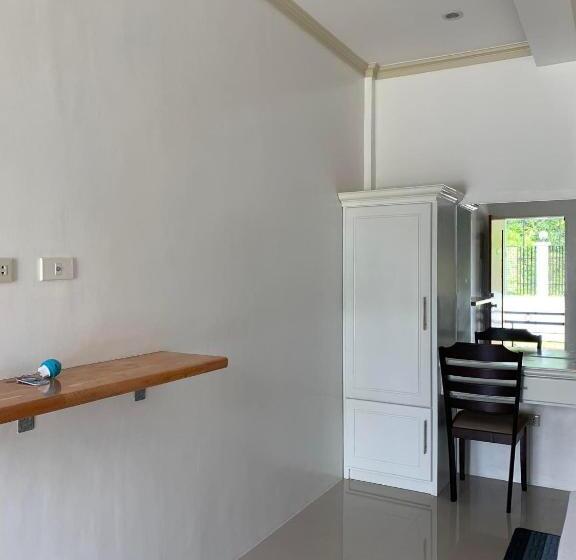 اتاق استاندارد, Sunshine Stay Panglao