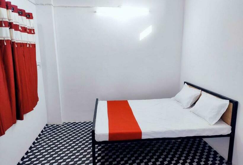 三人经典房间, Spot On 80770j Hotel Relax Inn