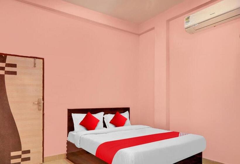 Трехместный Номер Классика, Flagship Hotel Rudram