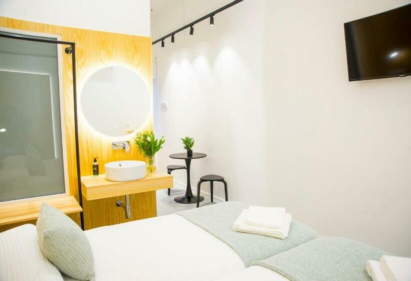 スタンダードルーム, Kalidas Hostel Suites