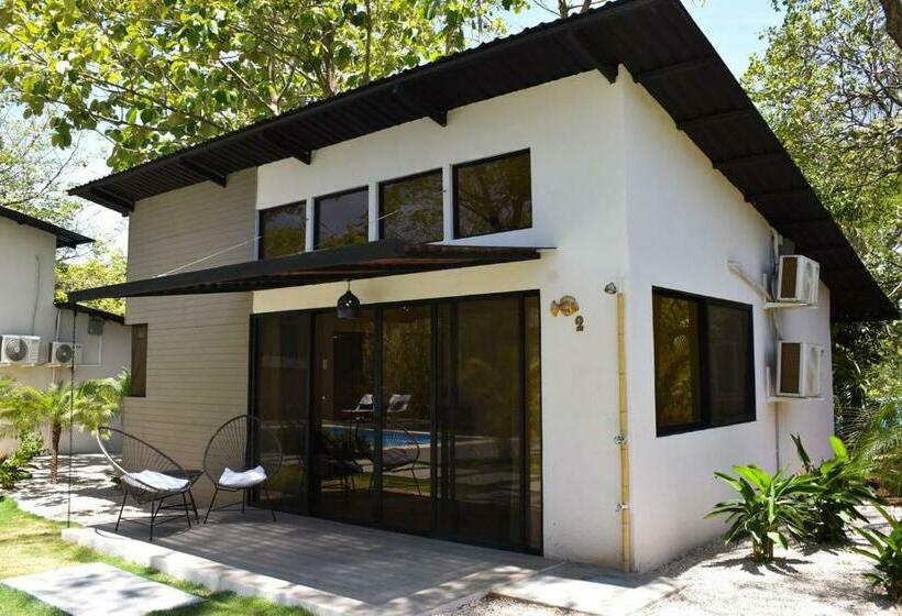 Апартаменты 1 Спальня Вид на Бассейн, Blue Window Boutique Villas