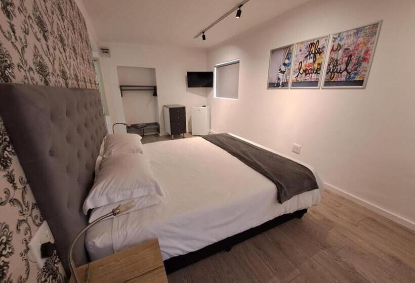 اتاق لوکس, Aircommodation Guesthouse