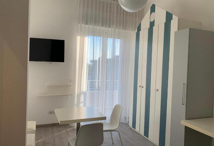 סטודיו סטנדרט, מיטה זוגית, Daniel Apartments