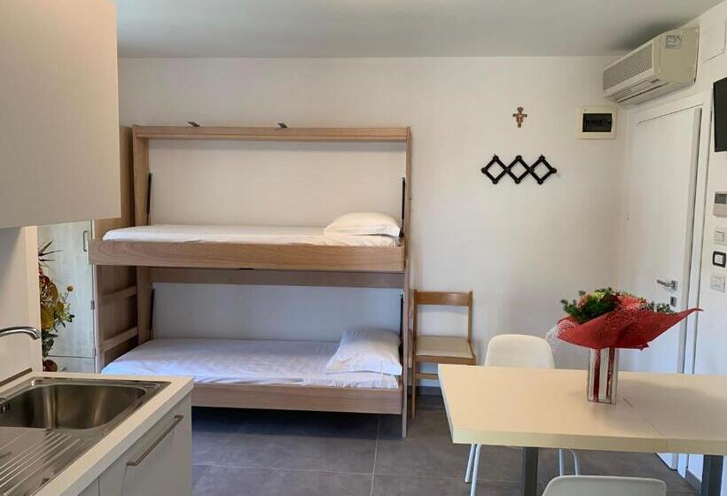 Апартаменты 1 Спальня, Daniel Apartments
