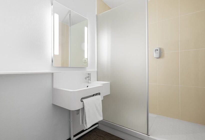 اتاق استاندارد سه نفره, B&b Hotel Lyon Centre Part Dieu Gambetta