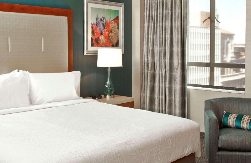 Стандартный Номер Кровать Кинг, Hilton Garden Inn Phoenix Downtown