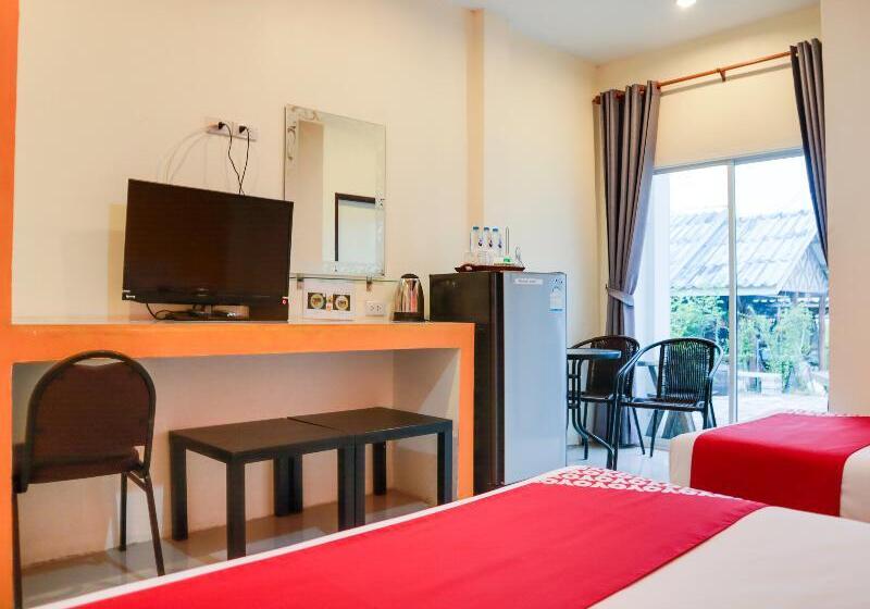 Трехместный Номер Deluxe, Life And Love Resort