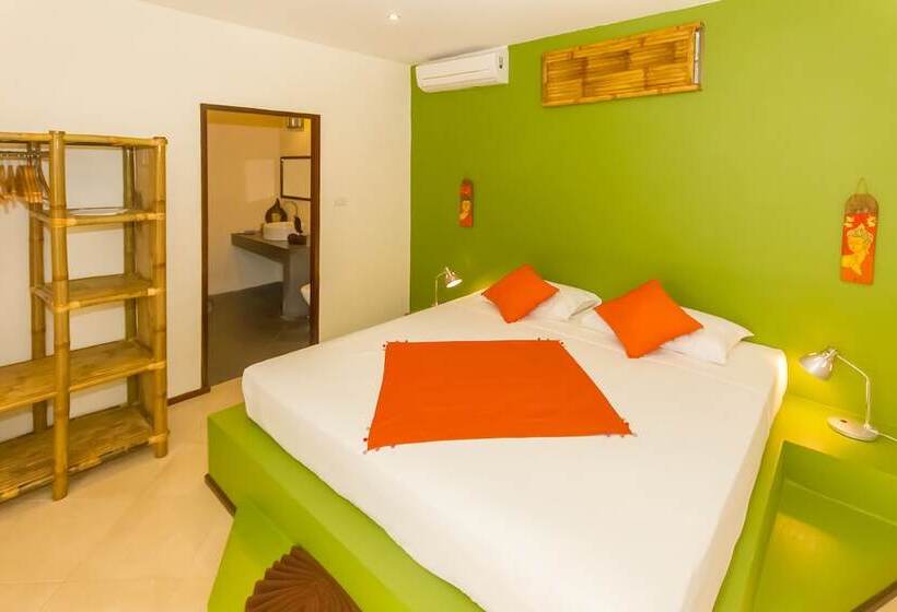 标准间, Sallamai Resort