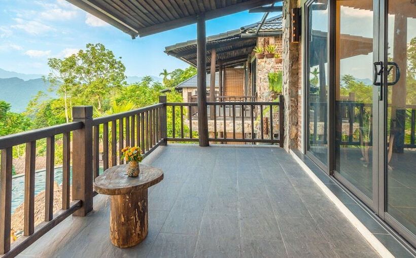 بانگلوی لوکس, Puluong Casa Resort