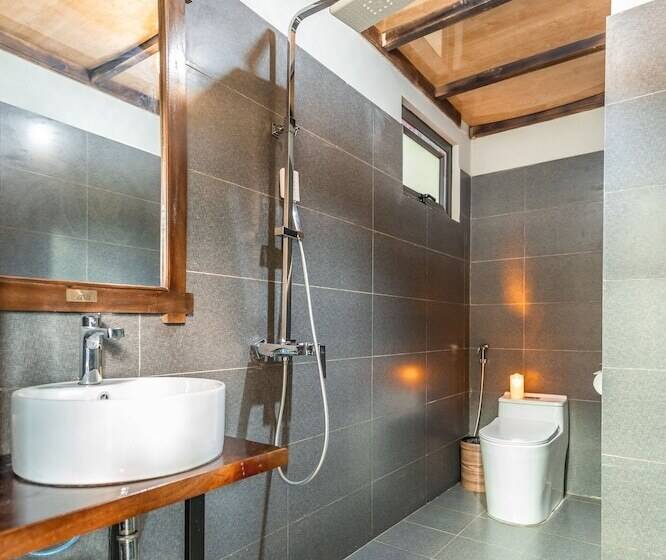 سوییت با چشم‌انداز استخر, Puluong Casa Resort