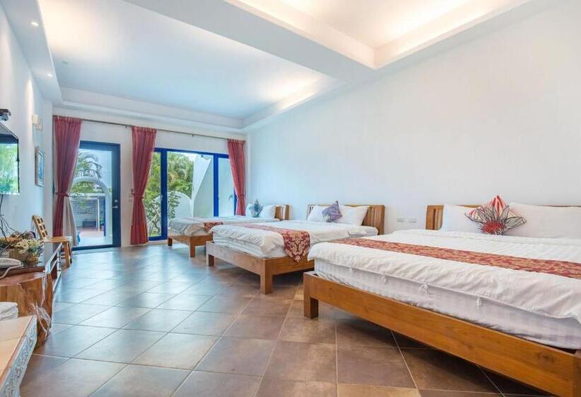 اتاق خانوادگی, Xiao Liuqiu Mediterranean B&b