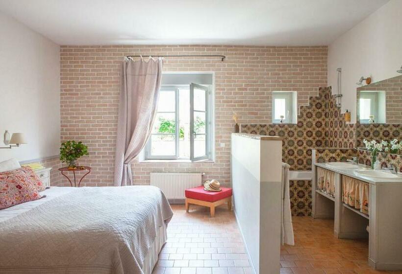 Апартаменты 3 Спальни, Domaine De Blanche Fleur