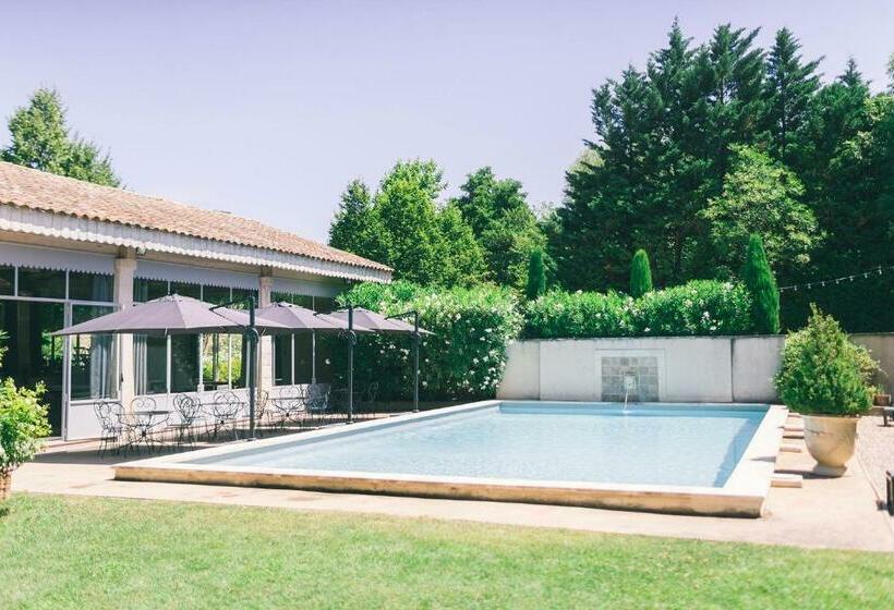 Апартаменты 3 Спальни, Domaine De Blanche Fleur