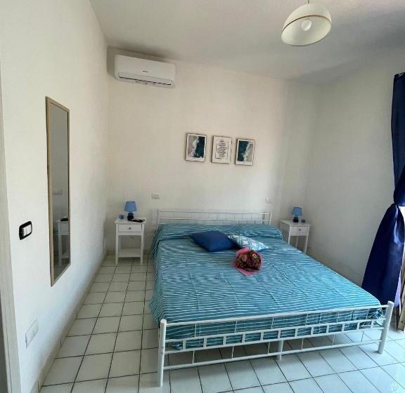 اتاق استاندارد چهار تخته, B&b Orizzonte Blu