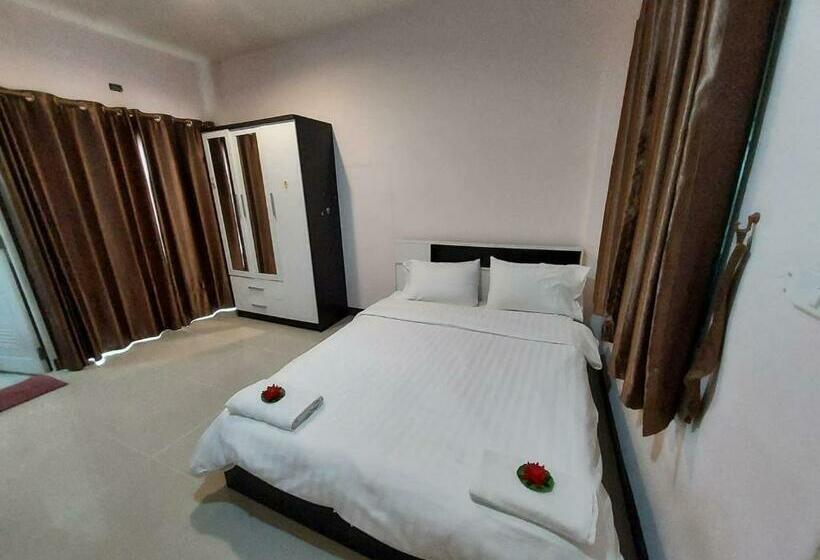 스탠다드 룸, Thana Apartment