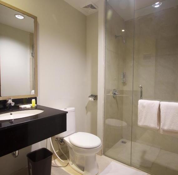 수피리어 룸, Genio Hotel Manado