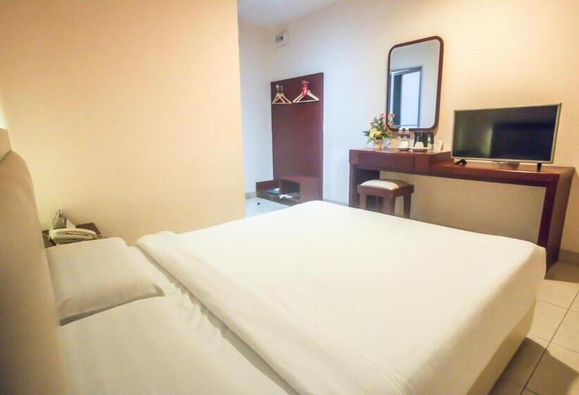 デラックスルーム, Lovina Inn Nagoya Batam