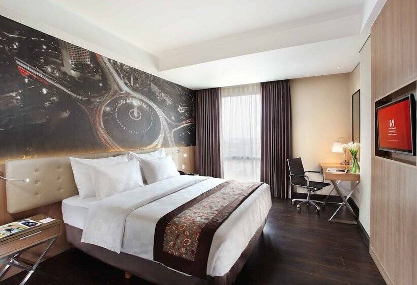Номер Superior, Swiss Belhotel Airport Jakarta