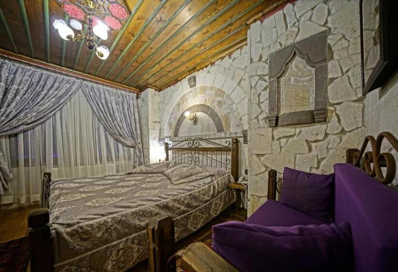 اتاق استاندارد, Alaturca House