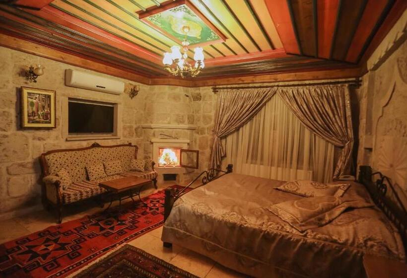 اتاق لوکس, Alaturca House