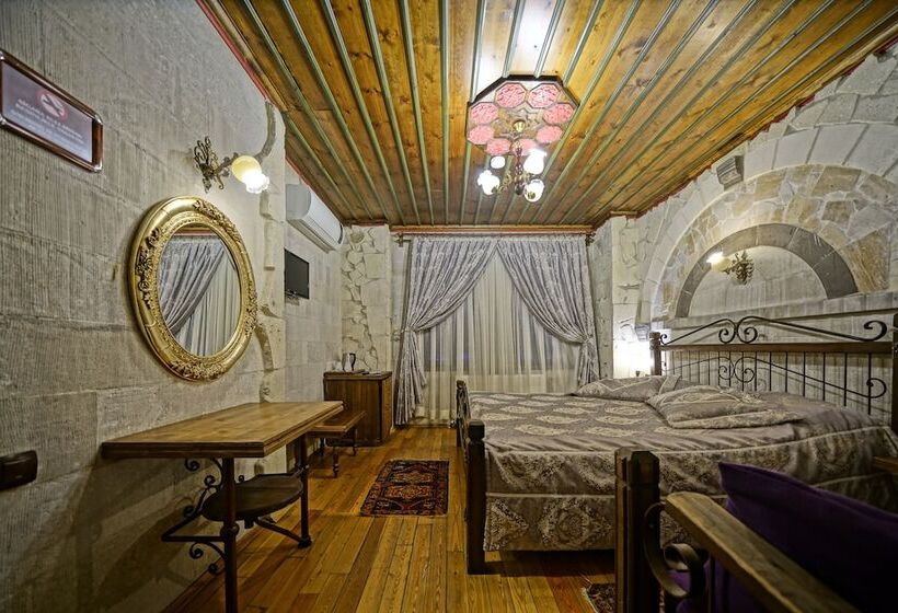 اتاق استاندارد, Alaturca House