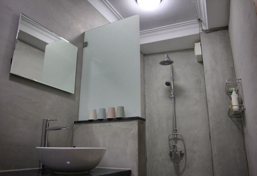 خانه 1 خوابه, Adore Tainan   Adore House